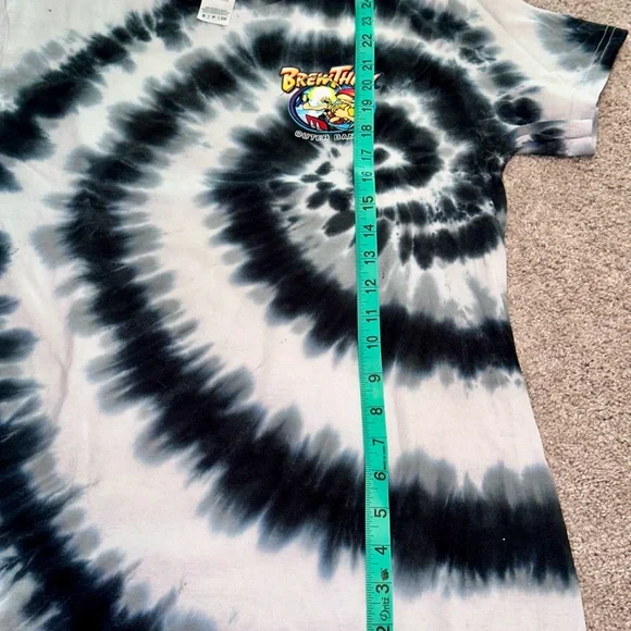 NWOT short sleeve t-shirt Brew Thru in Outer Banks - Picture 10 of 16